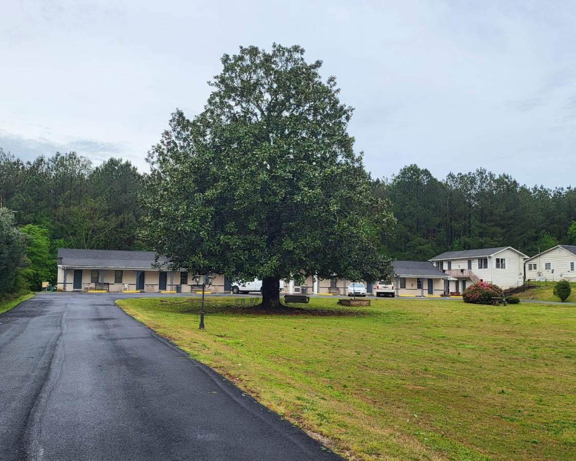 White Columns Motel Pine Mountain  Esterno foto
