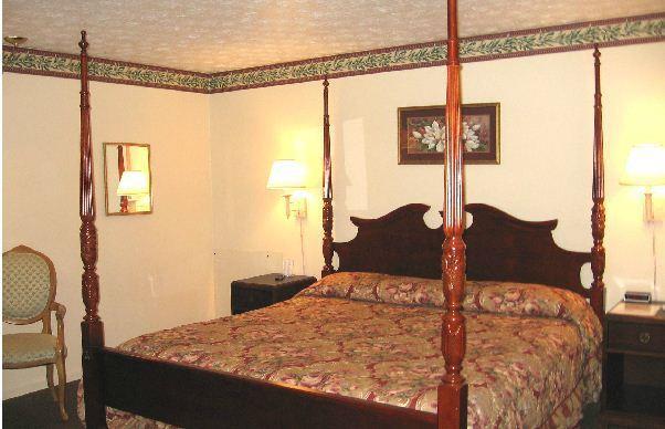 White Columns Motel Pine Mountain  Camera foto